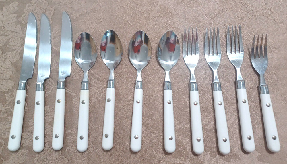 11 Pcs Stainless Taiwan White Rivet Plastic Handle Flatware Replacements